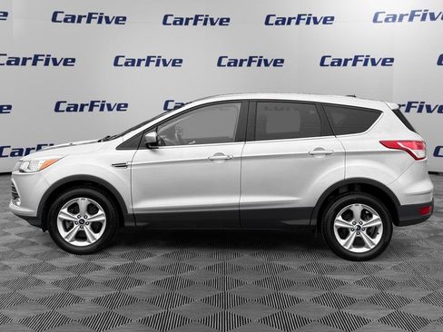 Used 2015 Ford Escape SE AWD/4WD image 2
