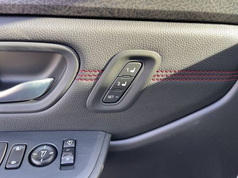 New 2026 Honda Pilot Black Edition image 17