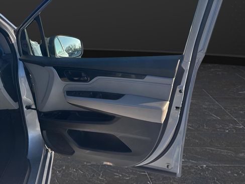 Used 2024 Honda Odyssey Touring image 34