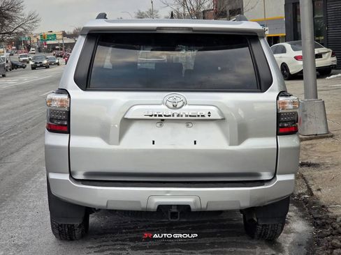 Used 2024 Toyota 4Runner SR5 image 8