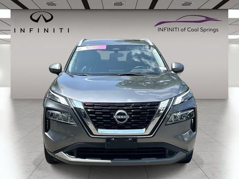 Used 2023 Nissan Rogue SV w/ SV Premium B Package AWD/4WD image 2