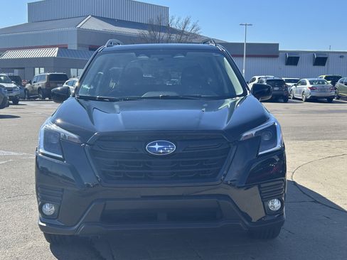 Certified 2023 Subaru Forester Premium image 2
