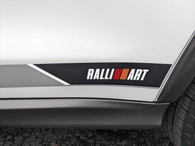 Used 2024 Mitsubishi Outlander Sport ES AWD/4WD image 18