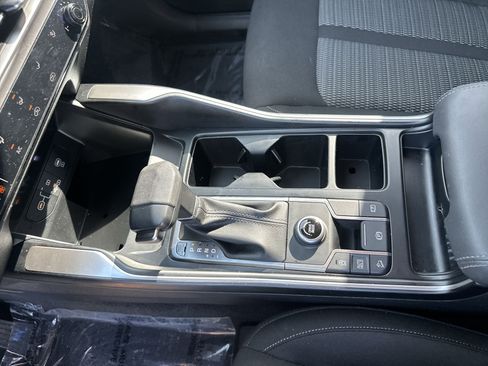 Certified 2024 Kia Sorento LX FWD image 21