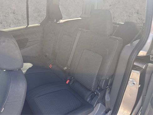 Used 2019 Ford Transit Connect XLT FWD image 12