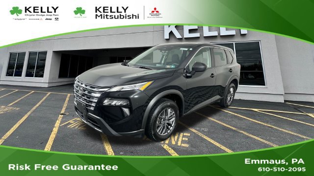 Used 2024 Nissan Rogue S AWD/4WD image 1