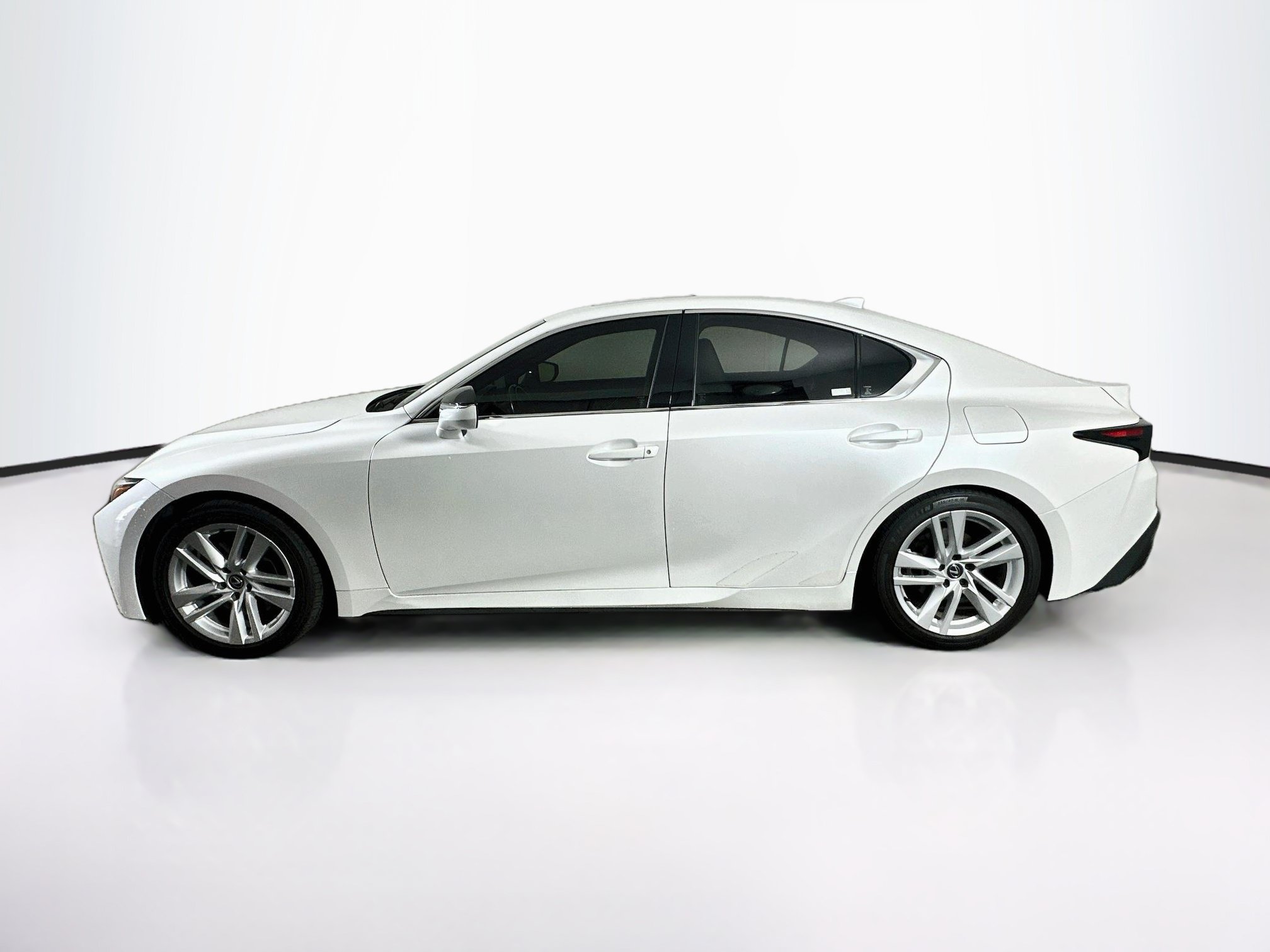 Used 2024 Lexus IS 300 w/ Comfort Package RWD image 4