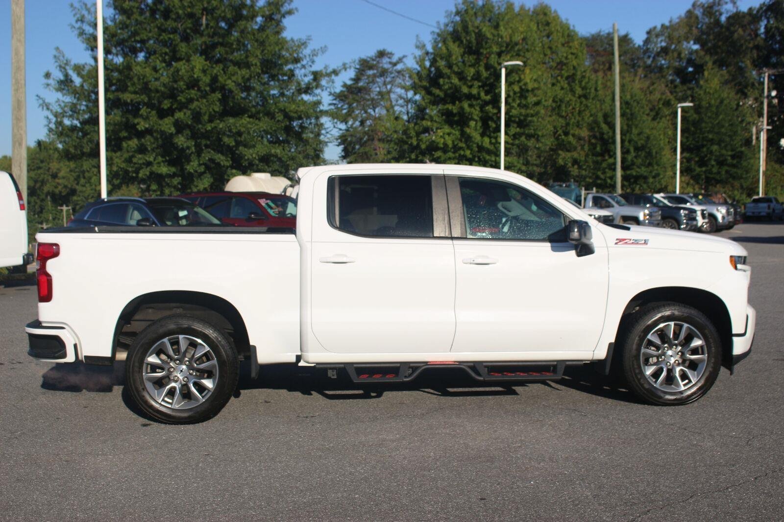 Used 2022 Chevrolet Silverado 1500 RST AWD/4WD image 8