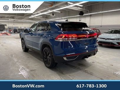Used 2025 Volkswagen Atlas Cross Sport SE w/ Panoramic Sunroof Package