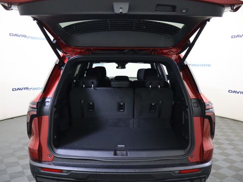 New 2026 Chevrolet Traverse LT w/ Midnight/Sport Edition image 8