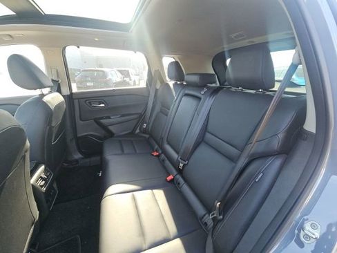 Certified 2023 Nissan Rogue SL w/ SL Premium Package image 15