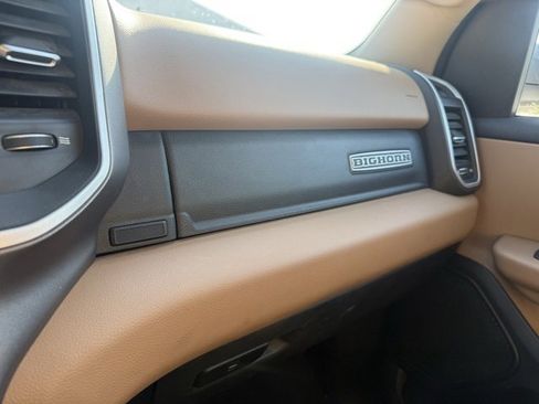 Used 2019 RAM 1500 Big Horn image 31