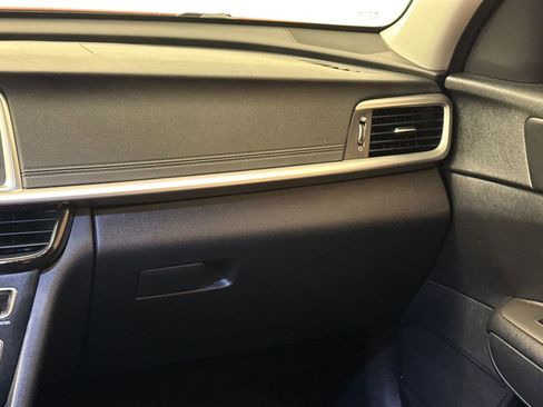 Used 2020 Kia Optima SE image 15