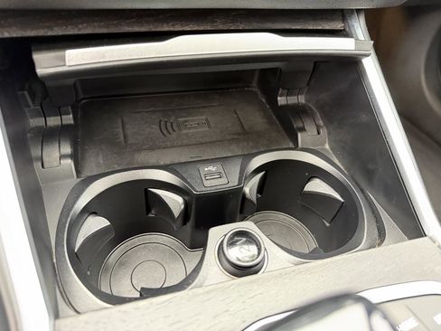 Used 2019 BMW 330i xDrive Sedan w/ Premium Package image 37