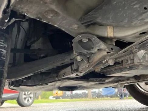 Used 2018 Subaru Outback 2.5i Limited image 25