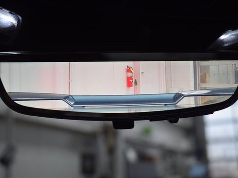 Used 2020 Chevrolet Corvette Stingray Preferred Cpe w/ 2LT Preferred Equipment Group image 44