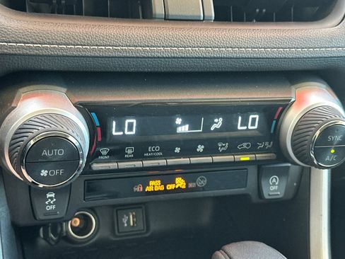 Certified 2024 Toyota RAV4 XLE FWD image 24