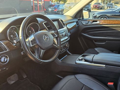 Used 2013 Mercedes-Benz ML 350 4MATIC w/ Premium 1 Pkg image 23