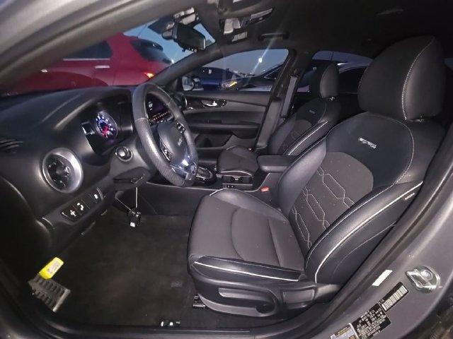 Certified 2024 Kia Forte GT-Line FWD image 5