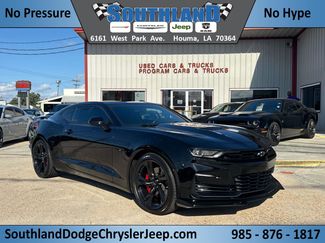 Used 2023 Chevrolet Camaro SS video 1