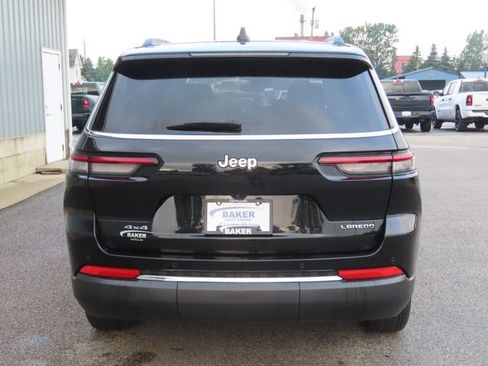 Used 2023 Jeep Grand Cherokee L Laredo w/ Luxury Tech Group I AWD/4WD image 9