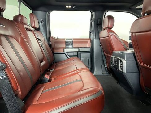 Used 2022 Ford F350 Platinum w/ FX4 Off-Road Package image 13