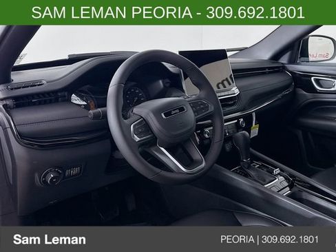 New 2026 Jeep Compass Limited image 9