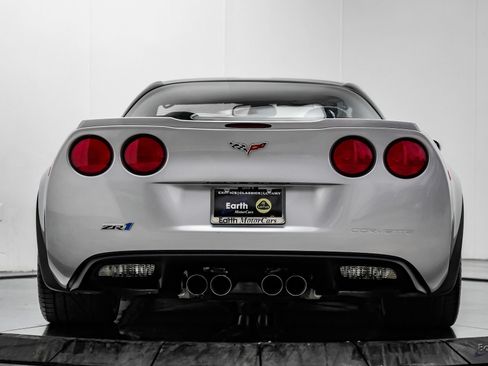 Used 2010 Chevrolet Corvette ZR1 w/ Preferred Equipment Group RWD image 14