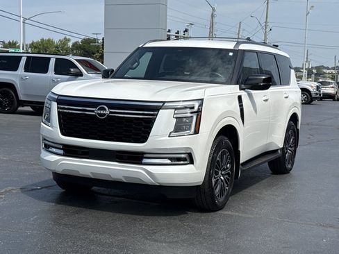 Certified 2026 Nissan Armada SL w/ Captain's Chari Seat Package AWD/4WD image 15