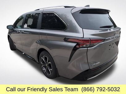 New 2026 Toyota Sienna Platinum
