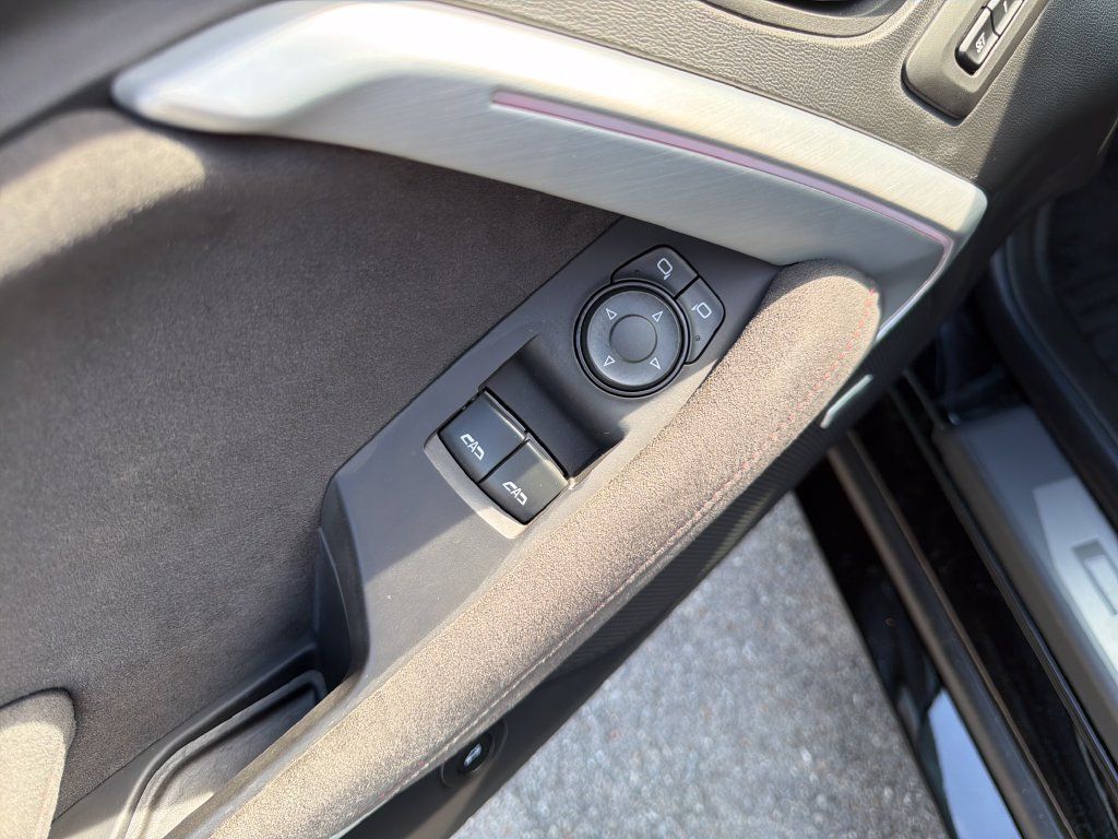 Used 2022 Chevrolet Camaro ZL1 RWD image 20