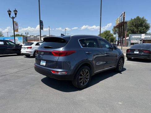 Used 2019 Kia Sportage EX w/ EX Sport Appearance Package image 10