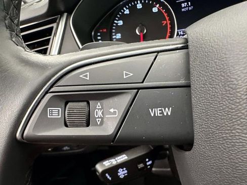 Certified 2023 Audi Q5 2.0T Premium w/ Convenience Package AWD/4WD image 31