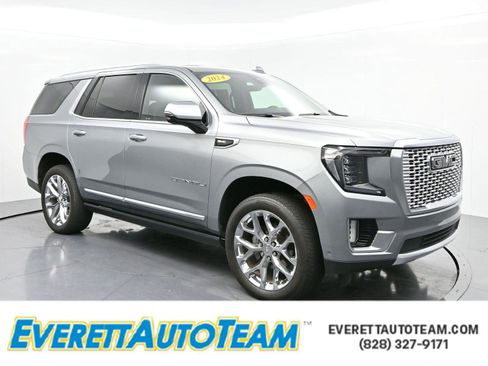 Used 2024 GMC Yukon Denali w/ Denali Reserve Package image 1