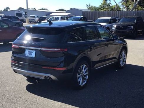 Used 2022 Lincoln Corsair Standard w/ Premium Package image 5