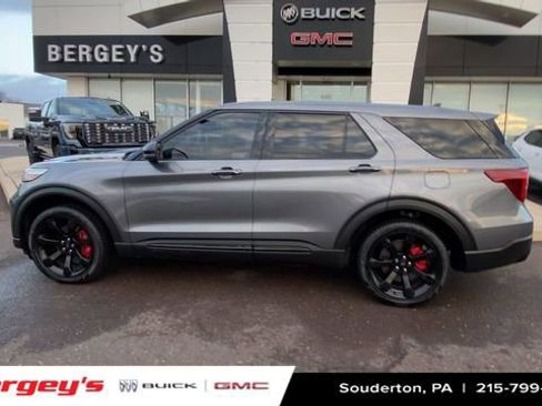 Used 2022 Ford Explorer ST w/ Equipment Group 401A image 6