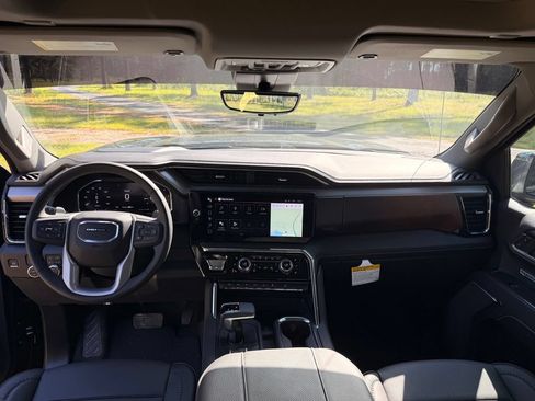 New 2026 GMC Sierra 1500 Denali w/ Denali Reserve Package AWD/4WD image 19