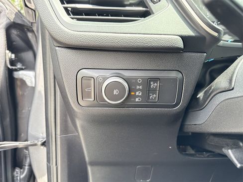 Used 2022 Ford Escape SEL image 25