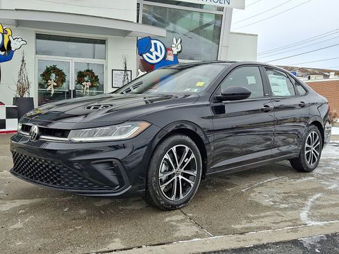 New 2026 Volkswagen Jetta Sport image 3