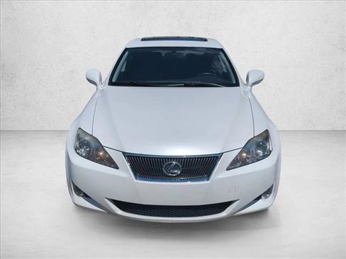 Used 2008 Lexus IS 250 RWD image 2