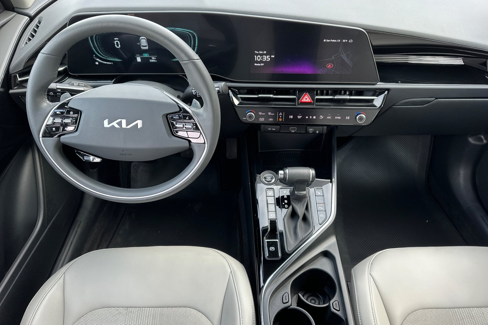Certified 2026 Kia Niro EX FWD image 15