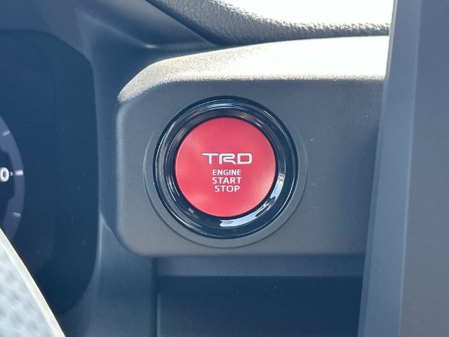 Used 2026 Toyota Tacoma TRD Sport AWD/4WD image 24