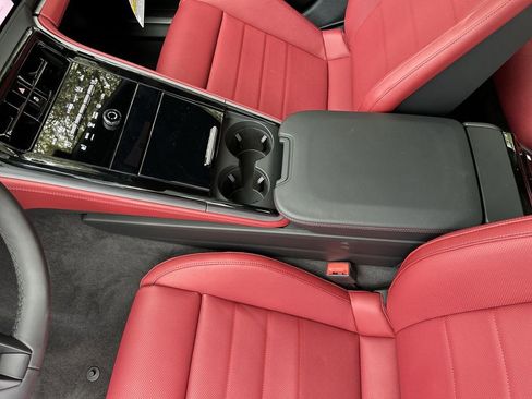 New 2025 Porsche Panamera 4 image 25