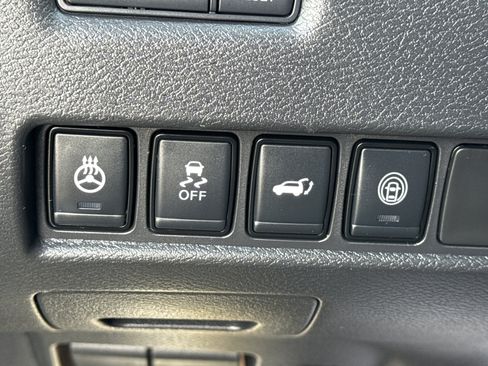 Used 2024 Nissan Murano Platinum w/ Cargo Package image 12