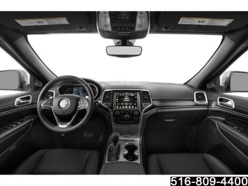 Used 2018 Jeep Grand Cherokee Limited AWD/4WD image 12