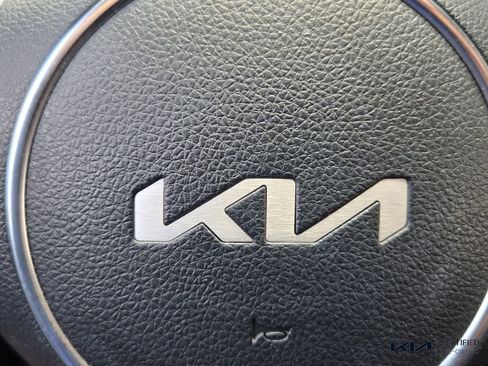 Used 2022 Kia K5 EX FWD image 29