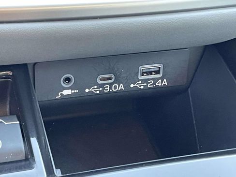 Certified 2024 Subaru Outback Premium AWD/4WD image 17