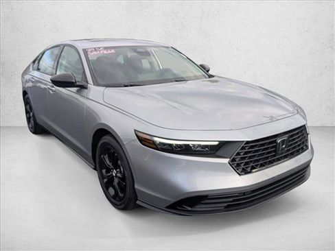 New 2025 Honda Accord SE image 6