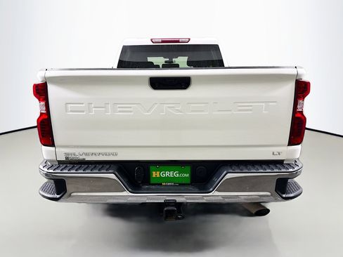 Used 2023 Chevrolet Silverado 2500 LT image 8