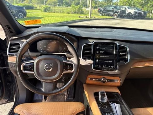 Used 2020 Volvo XC90 T8 Inscription AWD/4WD image 12